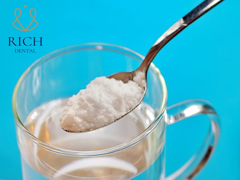 tẩy trắng răng có được uống trà sữa không