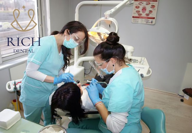 Tẩy trắng răng Rich Dental - Nha Khoa Uy tín Hàng Đầu Tại Tam Kỳ