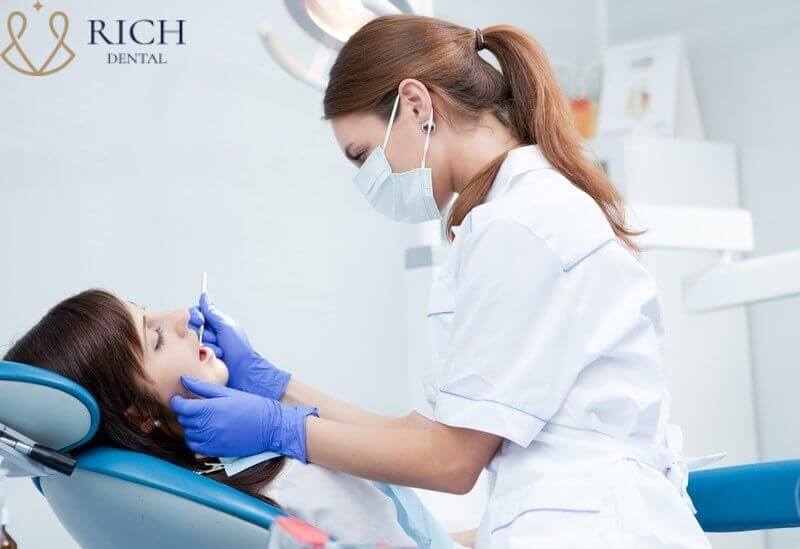 Đến với nha khoa Rich Dental, bạn sẽ được chuyên gia hàng đầu trong ngành điều trị răng.