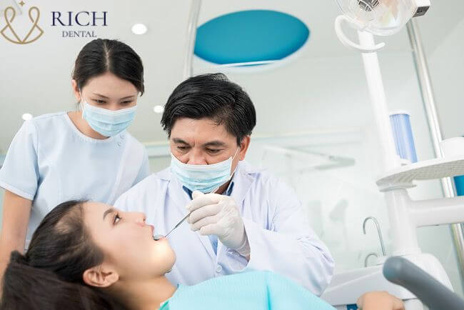 răng toàn sứ vita giá bao nhiêu Mỗi cơ sở thăm khám nha khoa sẽ có bảng giá dịch vụ bọc sứ Vita khác nhau.