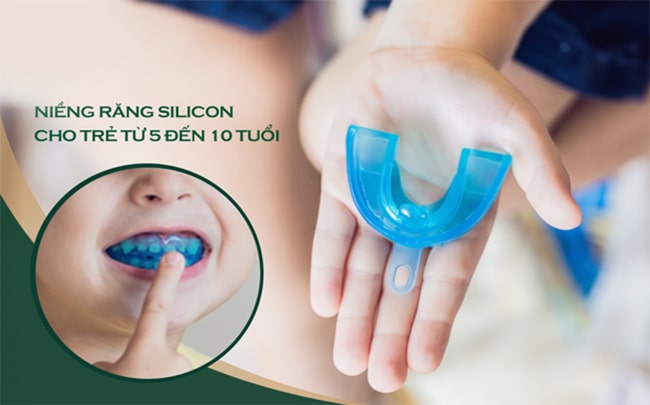 nieng-rang-silicon-cho-tre